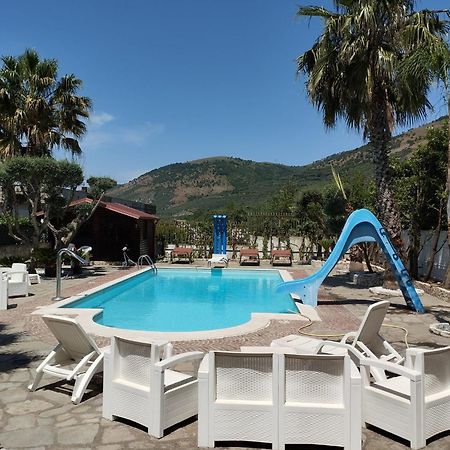 Villa Agata Forchia Buitenkant foto
