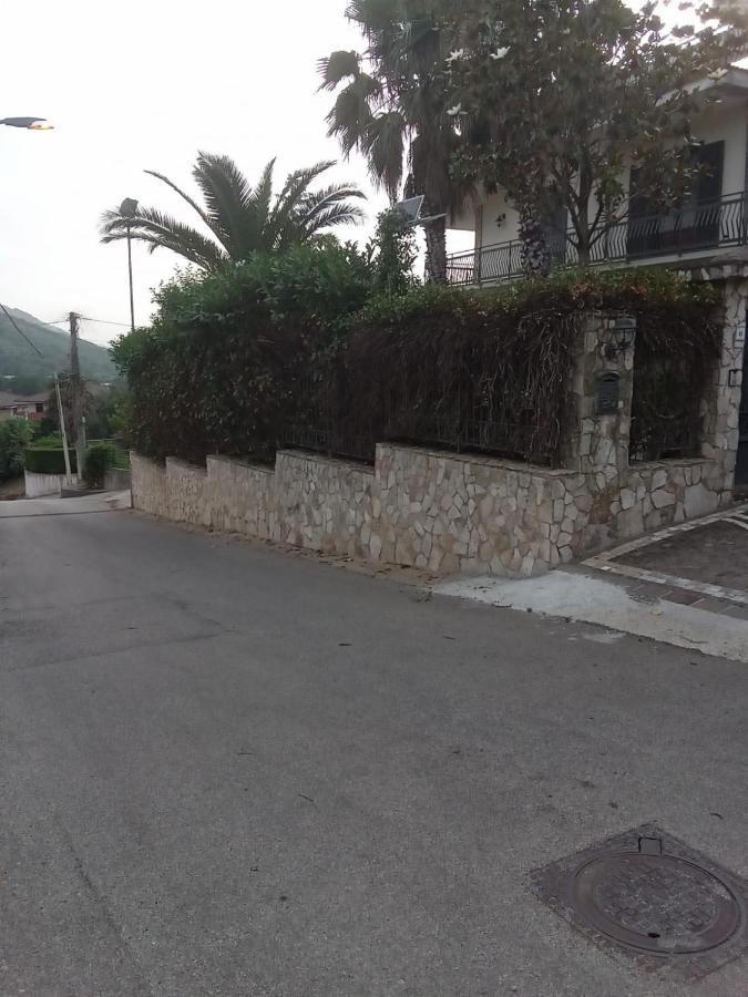 Villa Agata Forchia Buitenkant foto